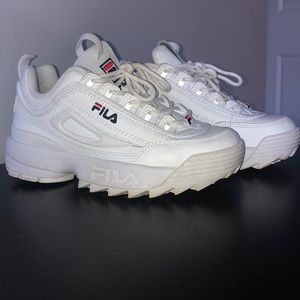 White Fila’s